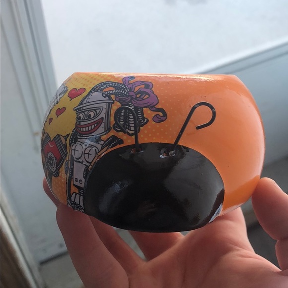 Flower pot - Picture 2 of 4